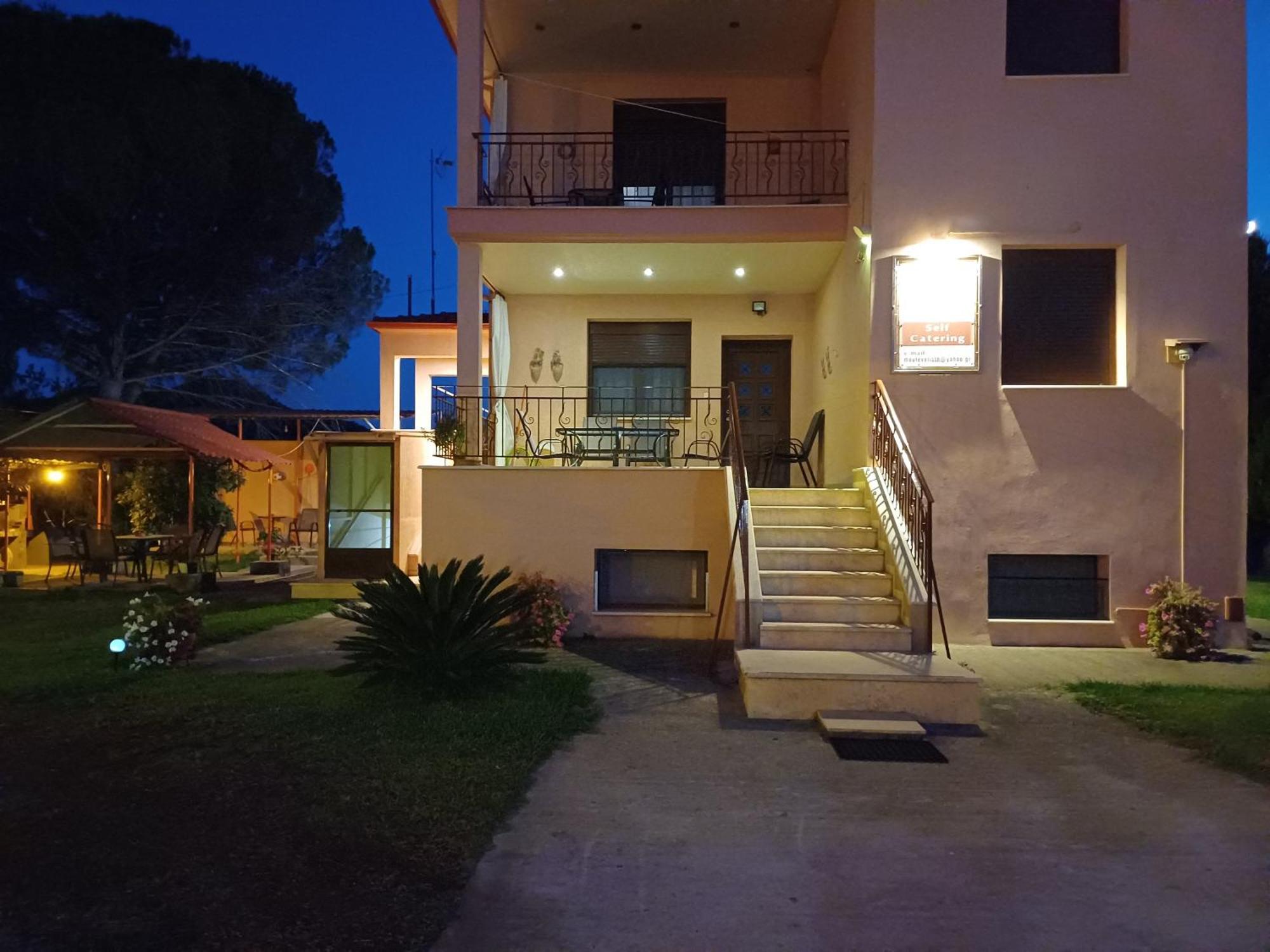 Villa Angela Сикия Екстериор снимка